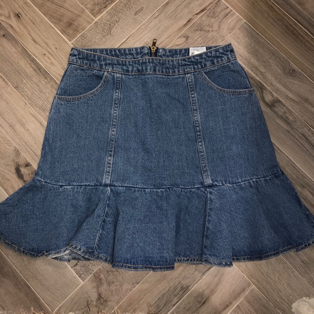 princess polly “vico” skirt US 4 NWT!